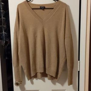 Cashmere sweater